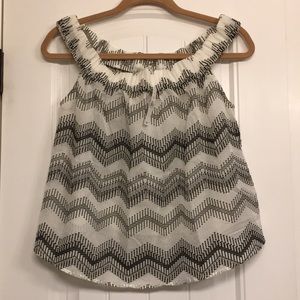 Loft Lou & Grey Top. NWT! Black and white top. SzS